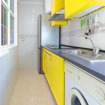 Apartamento Lovely In With Swimming Pool